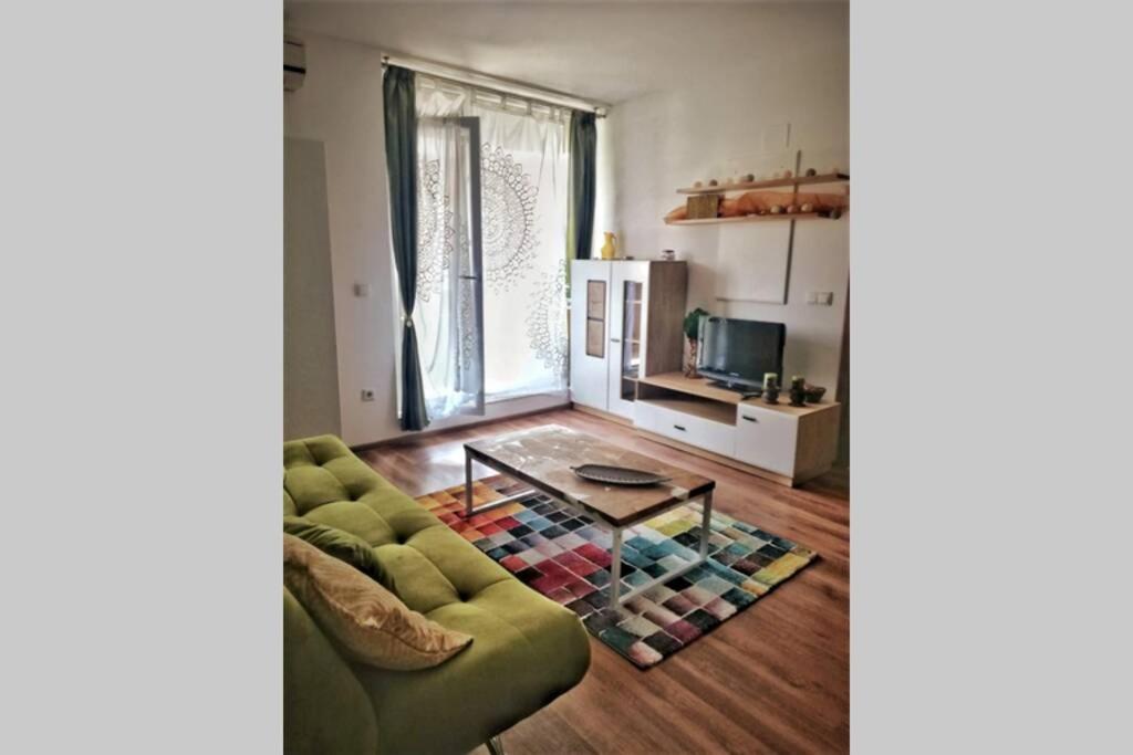 Evening Star Apartment Τιμισοάρα Εξωτερικό φωτογραφία