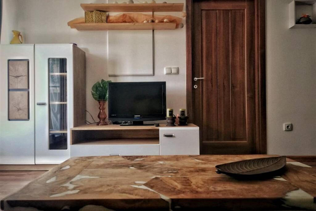 Evening Star Apartment Τιμισοάρα Εξωτερικό φωτογραφία